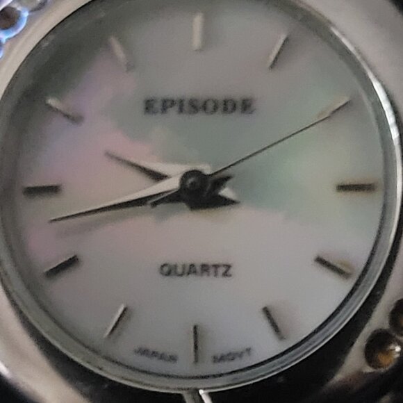 Episode Ladies Watch - Picture 3 of 5